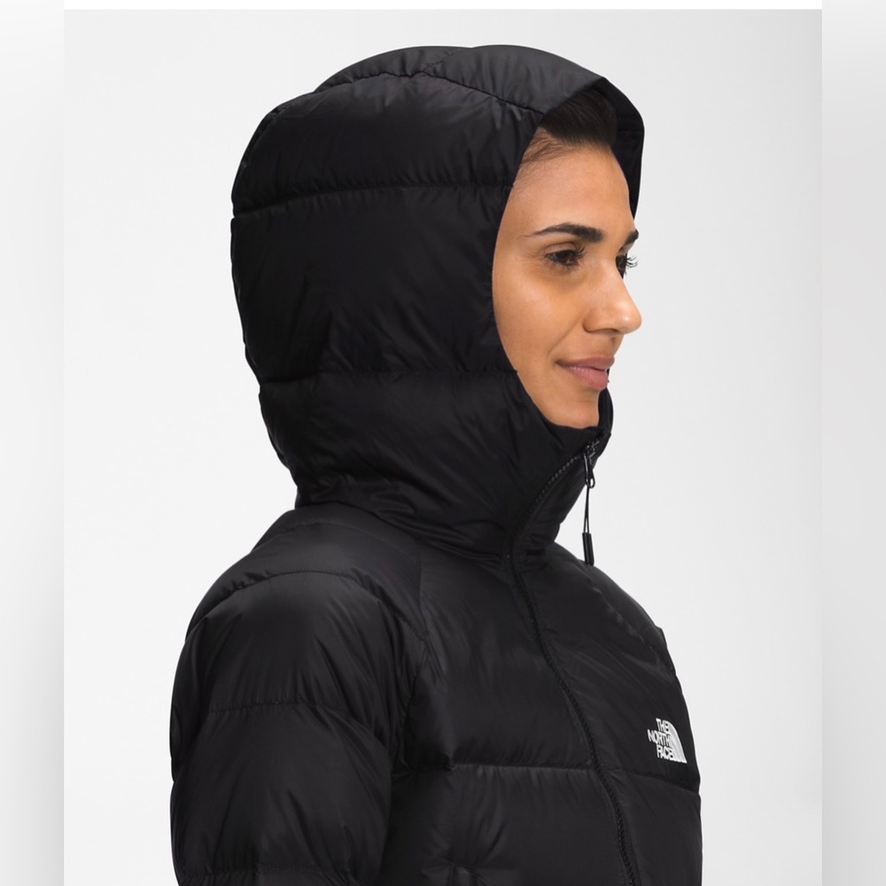 Women’s Plus Hydrenalite Down Hoodie puffer coat - Picture 4 of 7